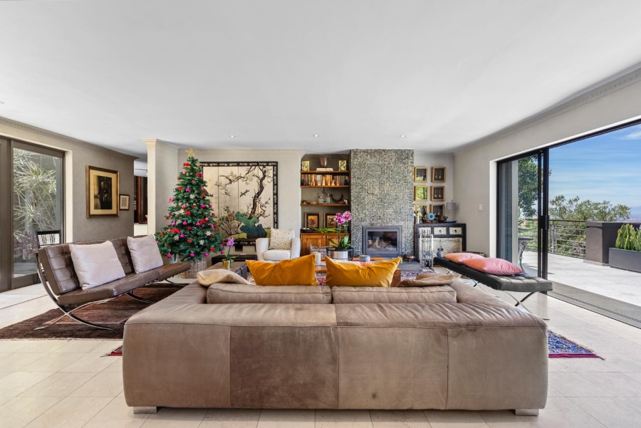 2 Bedroom Property for Sale in Tamboerskloof Western Cape